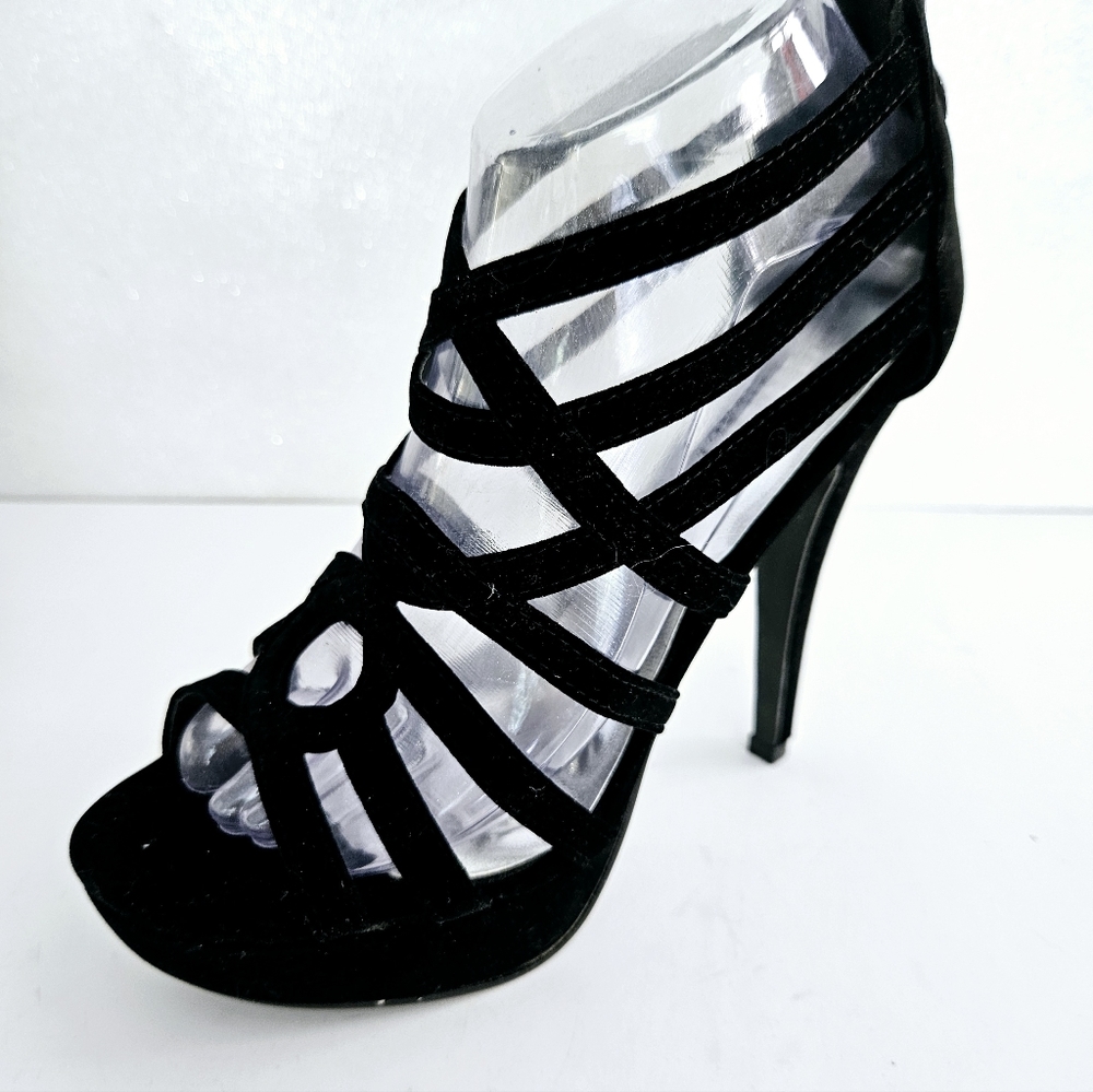New Women Delicacy, Strappy Black Velvet Stiletto Sandal Sz 7 Super Se… - Picture 4 of 8